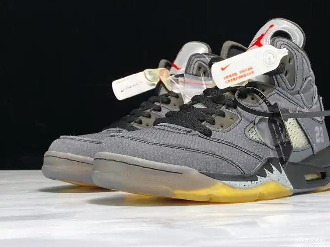 Air Jordan x Off-White CT8480-001 5 Black 0701
